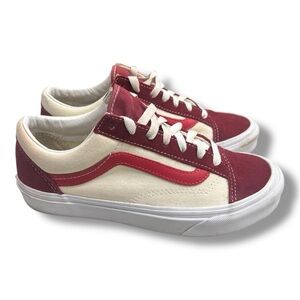 Vans Low-Top Sneakers in Cream & Burgundy with Red Stripe